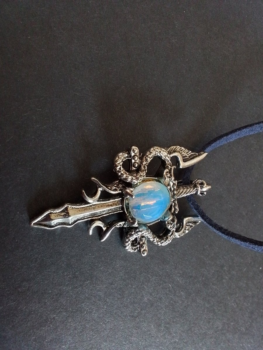 Moonstone pendant. Blue moonstone. Ref 508