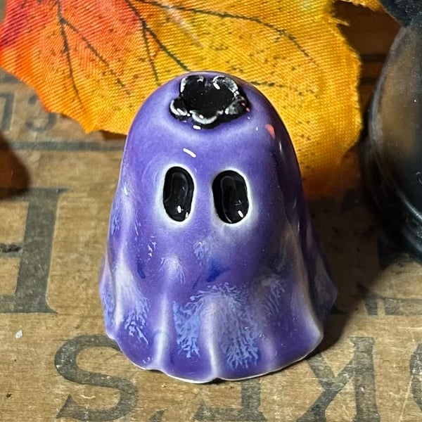Small Ceramic ghost Booberry!