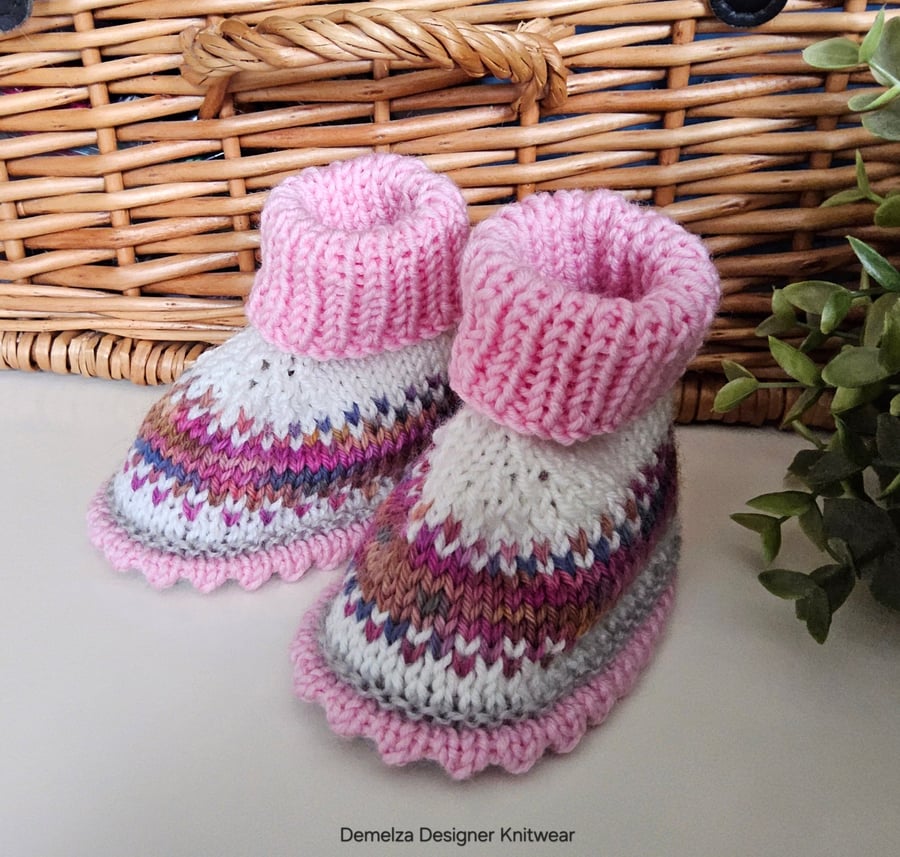 Designer Fairisle 95% % 100% Merino Wool Booties 3-9 months size