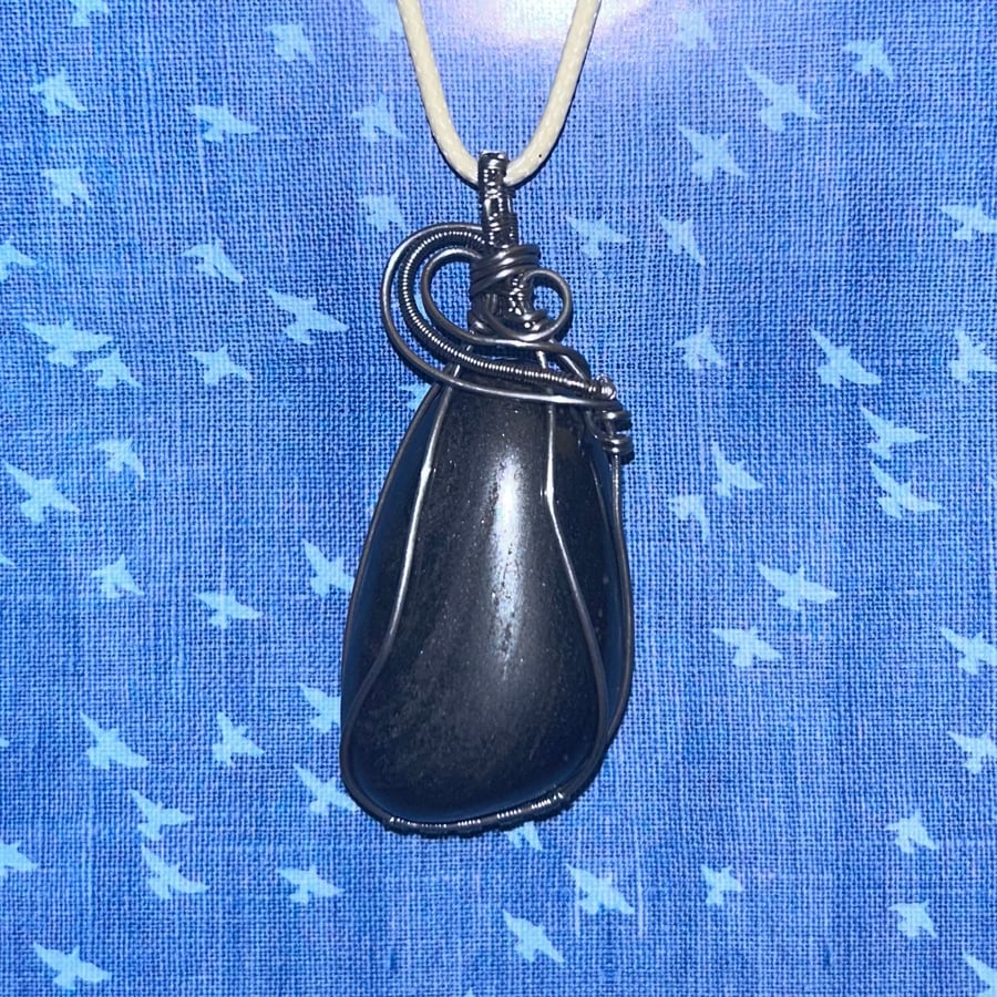 Stainless Steel Wire Wrap Hematite Pendant