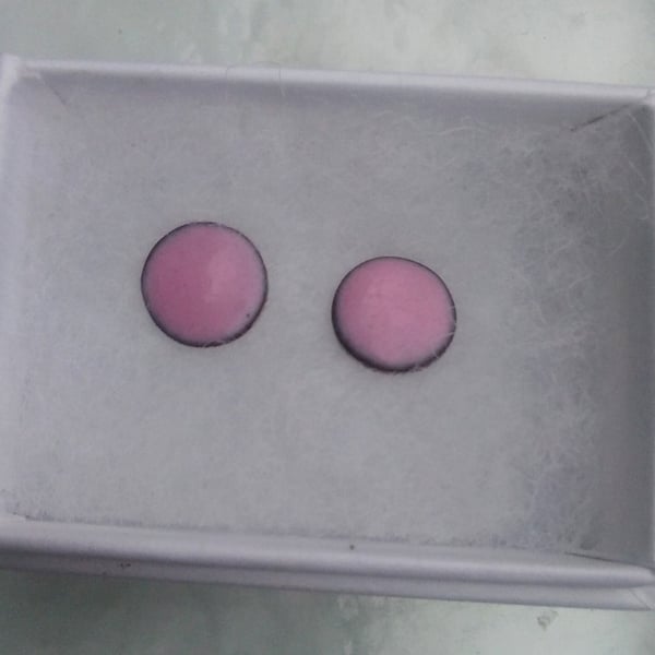 Round stud earrings - 9mm - Enamelled with sterling silver post - DEEP PINK