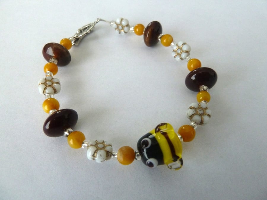 bee bracelet