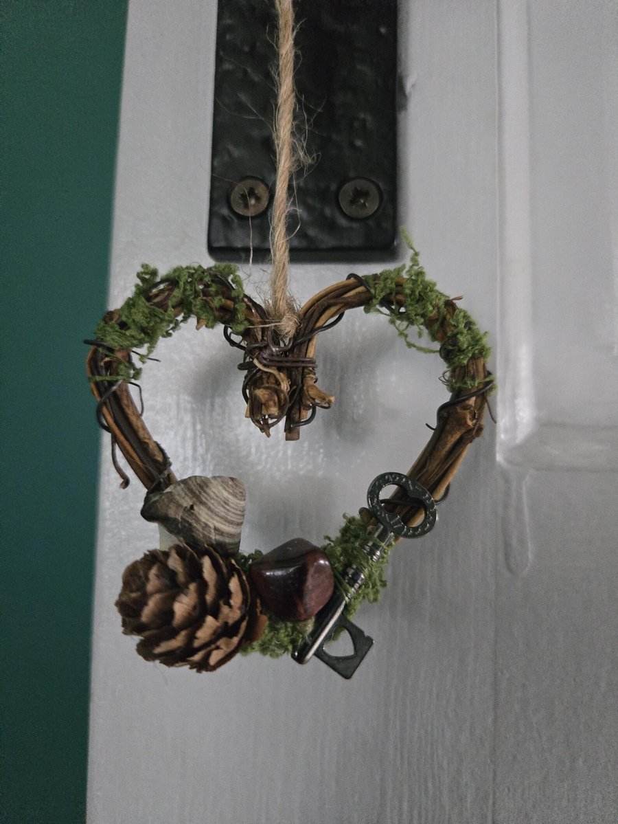 Heart wreath hanger 