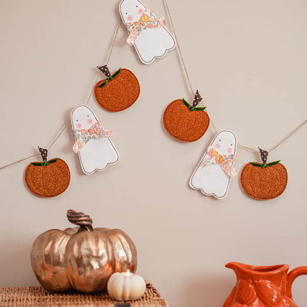Pumpkin and Ghost Garland