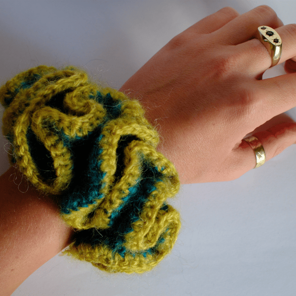 Crocheted Scrunchie 