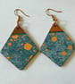 Geometric wood earrings - Image 1