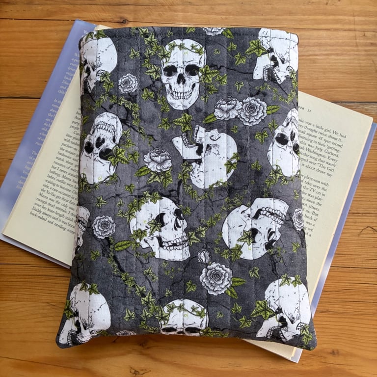 Skulls And Ivy Print Quilted Fabric Book Sleeve - Hardback Size