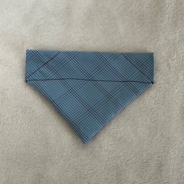 Dog Bandana, Small Blue 