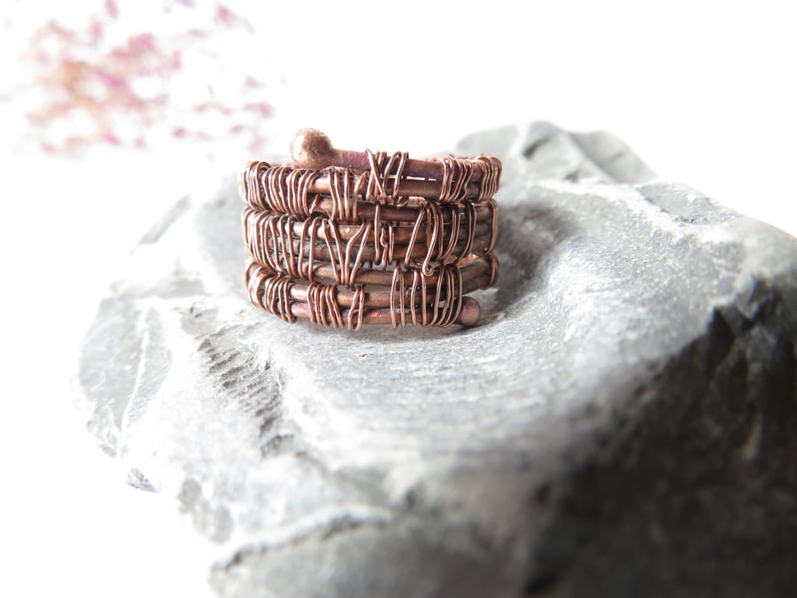 Size R Copper Wound Ring