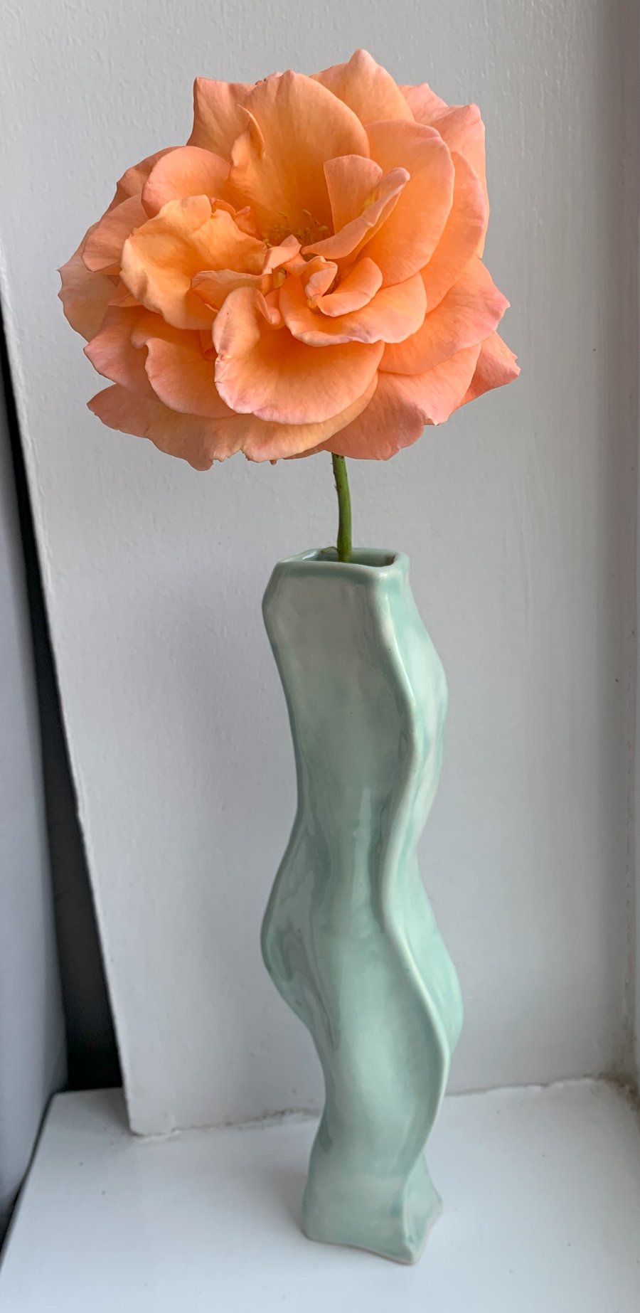 Sleek, minimalist  bud vase