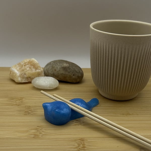Resin Cat Holder for Brushes, Pens, Chopsticks or Friendship Kitty C