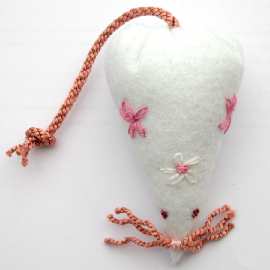 Cute Mouse Toy with Cat Nip