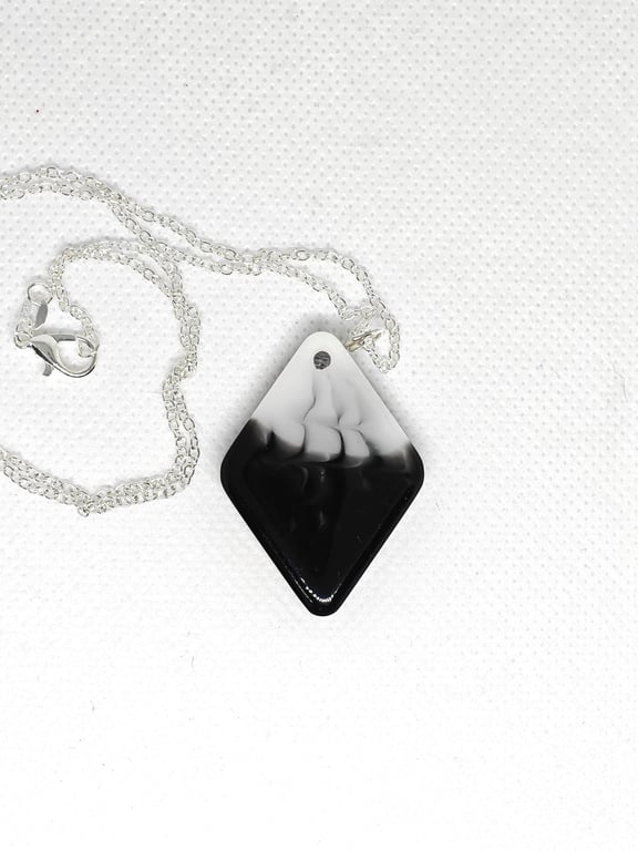Black and White Resin Pendant Necklace: Abstract Diamond Jewelry