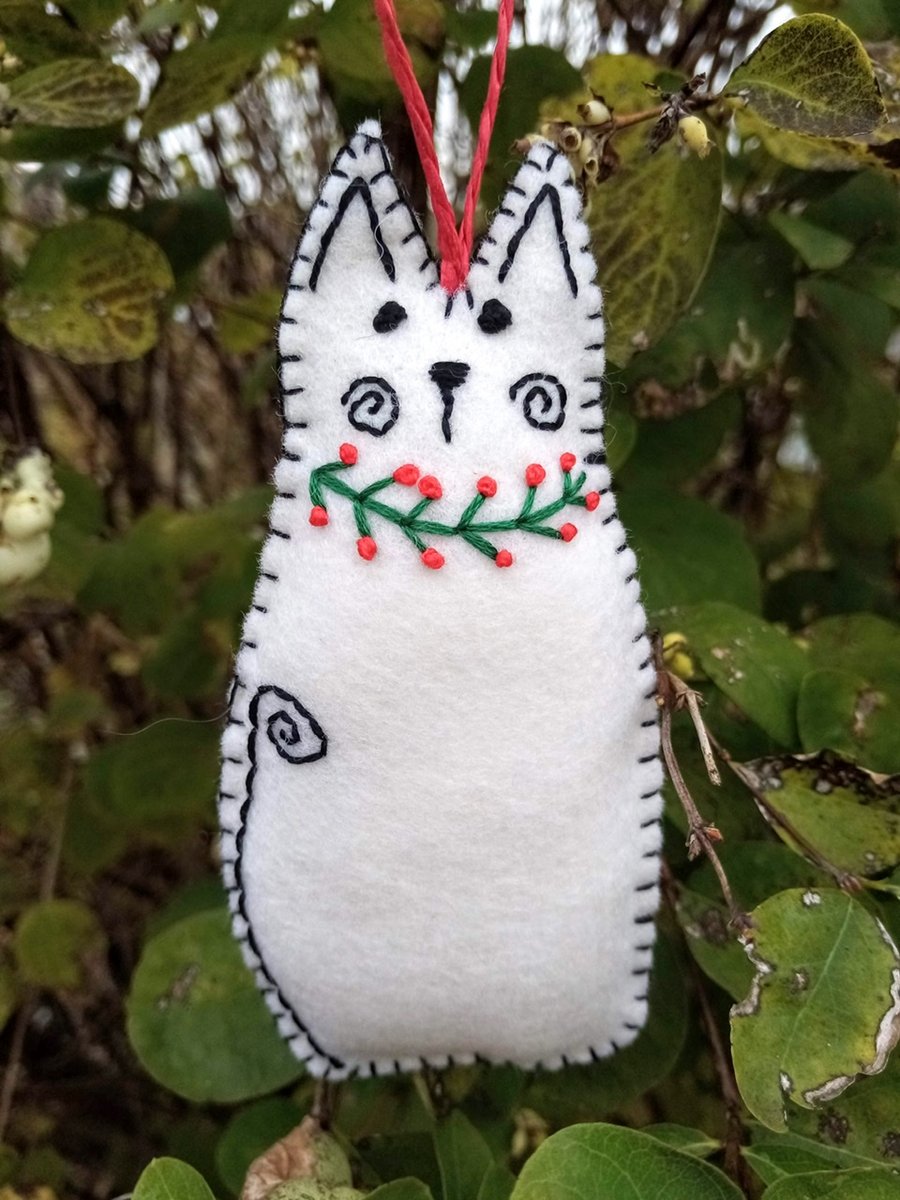 Christmas Cat Decoration