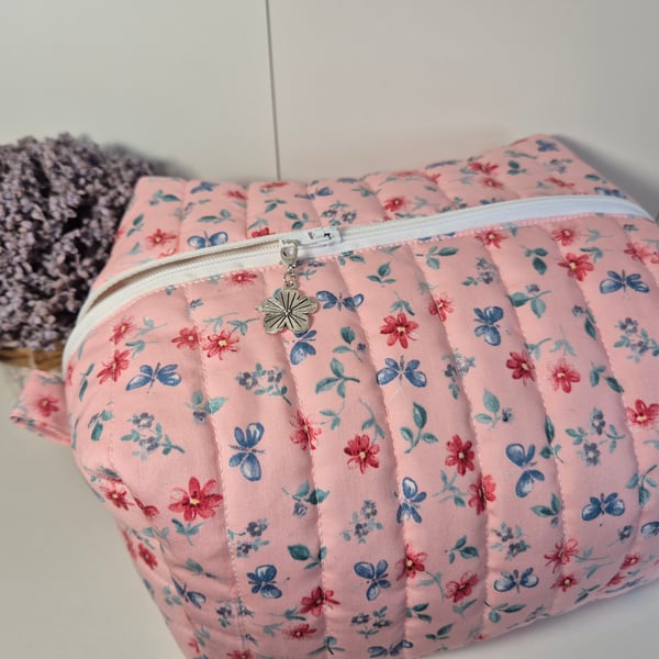 Padded floral toiletries bag with zip - 'meadow' fabric design