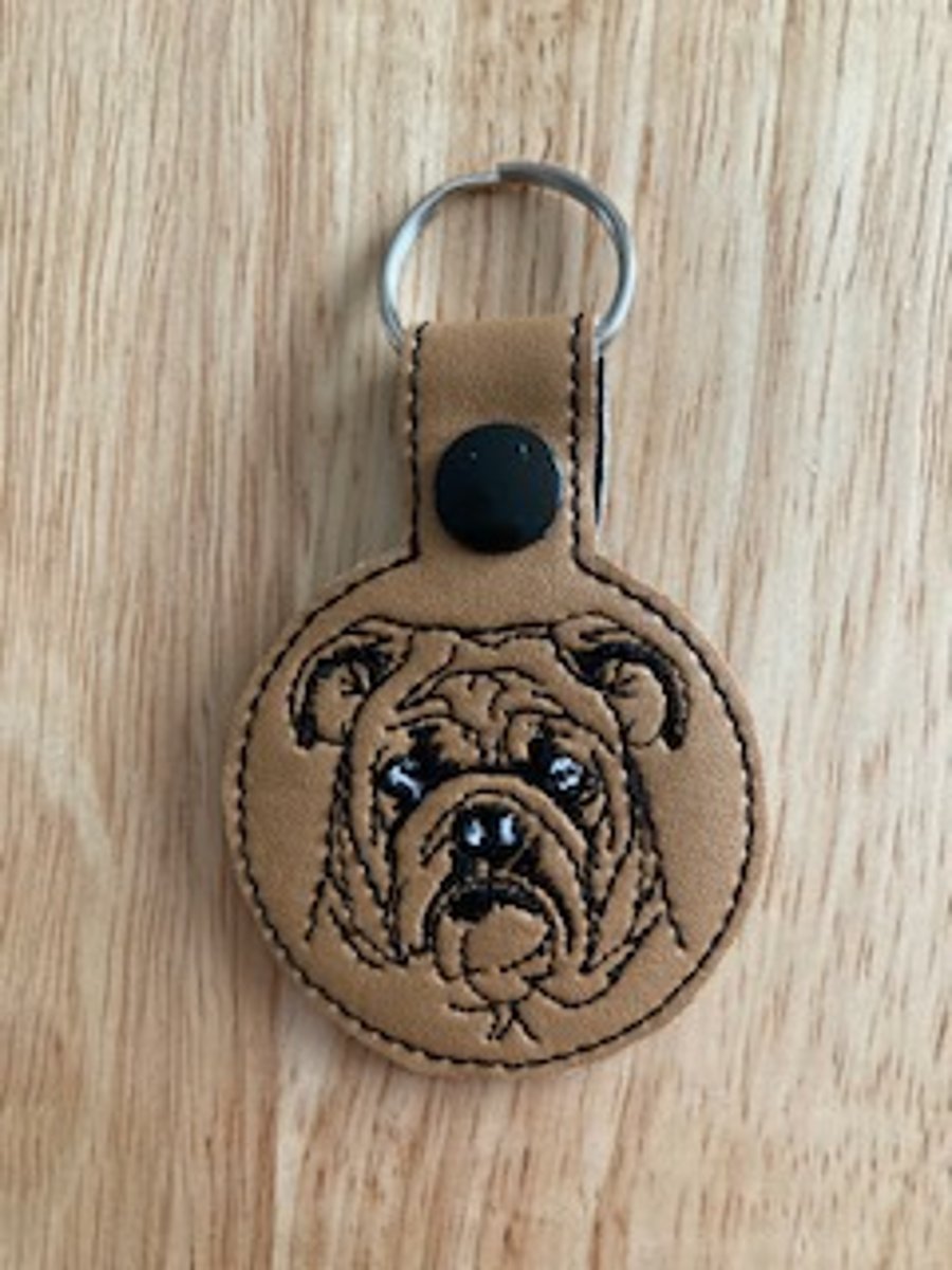 986  English Bulldog keyring