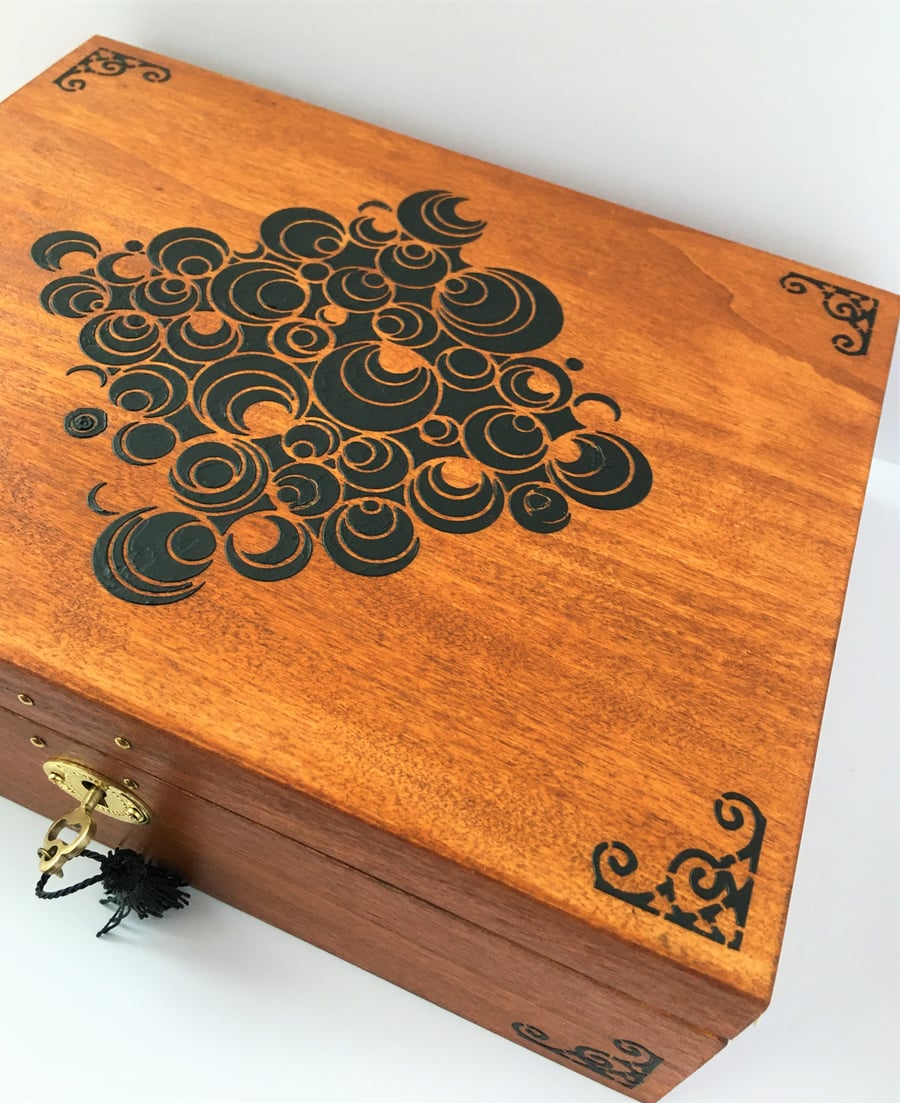 LOCKABLE Wooden Rosewood Box. Geometric Pattern & 6 dividers by Livz Design