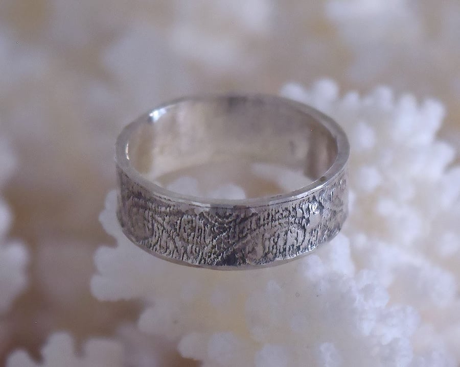 Paisley Silver or Gold Patterned Ring