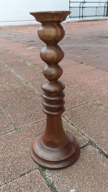 Walnut candlestick, app 30x10 cm