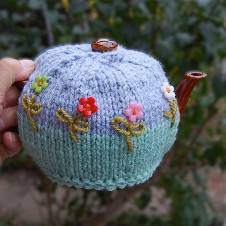 Tea cosy - to fit a small  teapot, knitted tea cosy - flower border