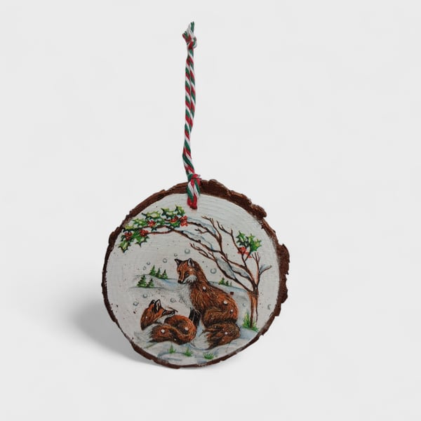 Rustic Foxes Round Wooden Christmas Decoration Tree Ornament