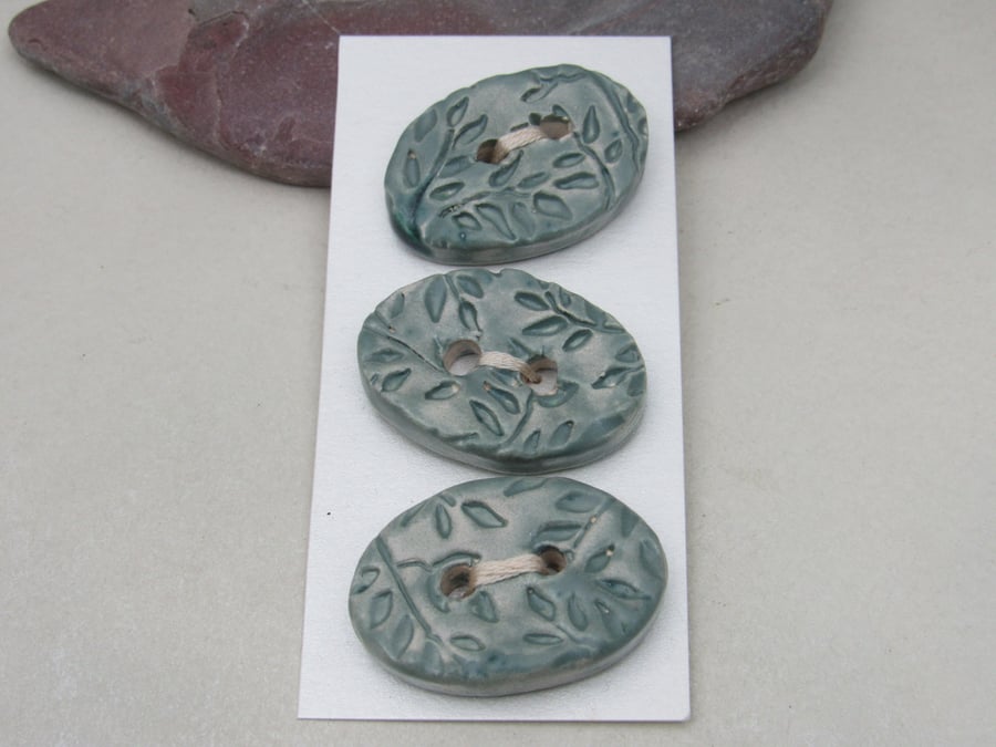 3 Medium Oval Sage Green Leaf Pattern Ceramic Buttons