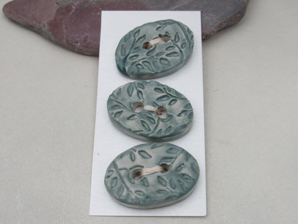 3 Medium Oval Sage Green Leaf Pattern Ceramic Buttons