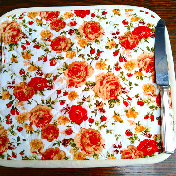 Placemat, Quilted Heat Resistant made in 100% Cotton Fabric, floral