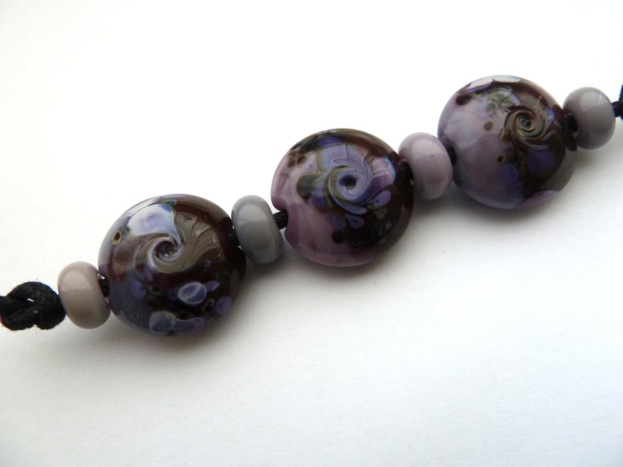 purple swirl beads