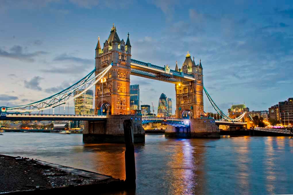 Tower Bridge River Thames England UK 18"x12" Print
