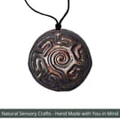 Multisensory finger labyrinth jewellery, Essential oil diffuser necklace red9
