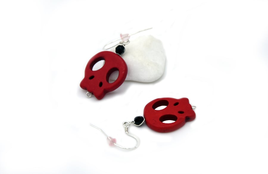 Skull howlite earrings; wire wrapped earrings, gift for her; goth jewellery