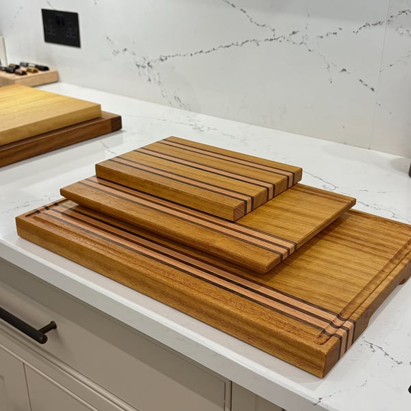 Iroko Chopping Board - Walnut Beech detail Serving Kitchen Board