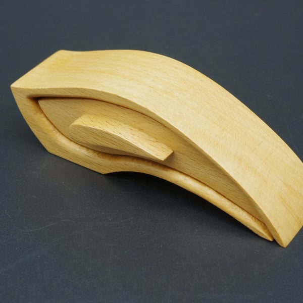 Scottish Beech handmade small wooden trinket, jewel box. Bandsaw Box. 