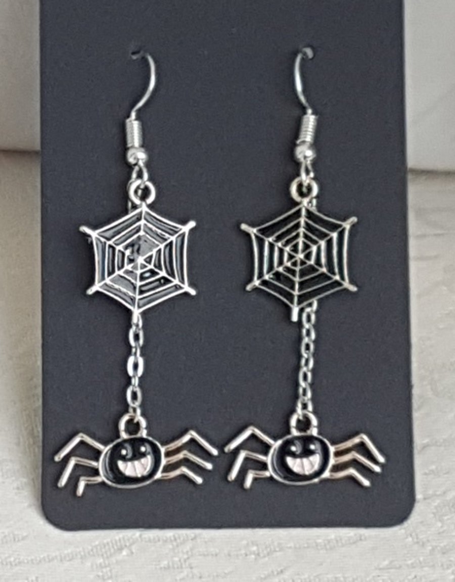 Quirky Halloween Spider Earrings - Black Silver Gold tones