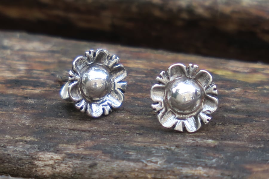 Flower Stud Earrings, Silver Flower Earrings, Flower Studs, Silver Stud Earrings