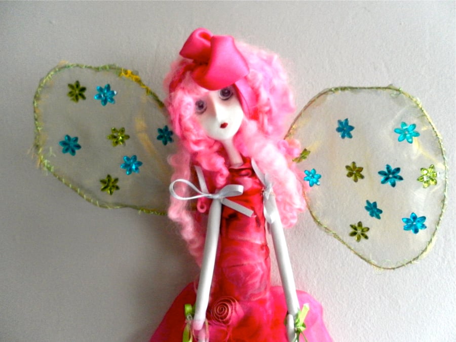 PORCELAIN & TEXTILES CHRISTMAS FAIRY SCULPTURE