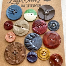 14 Vintage Mixed Deco Buttons