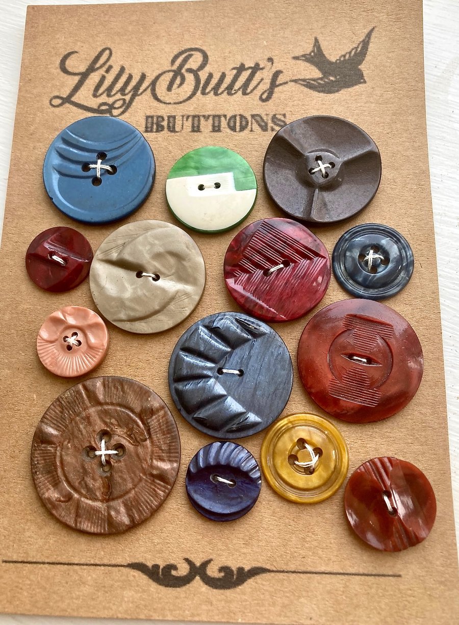 14 Vintage Mixed Deco Buttons