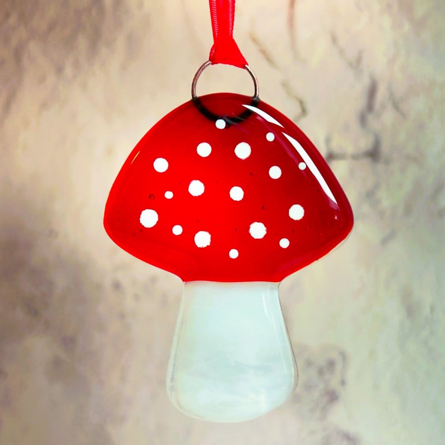 Fused Glass Toadstool