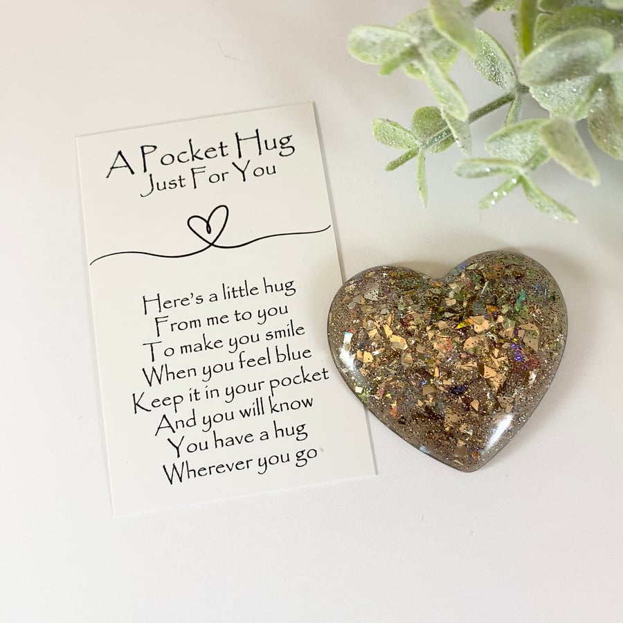Gold Mine Glitter Resin Pocket Hug Heart & Card