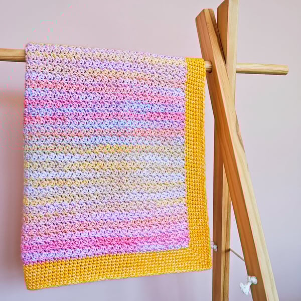 Summer Weight Cotton Blend Ombre Car Seat Blanket