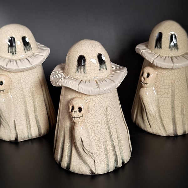 Shakespearean Ghost - ceramic figurine