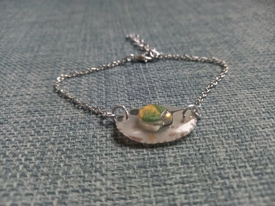 Green and Gold Leafy Bracelet