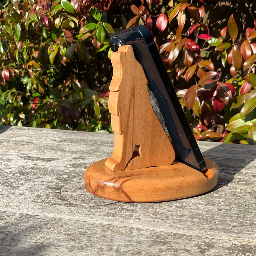 Howling Wolf Phone Stand (WPS20)