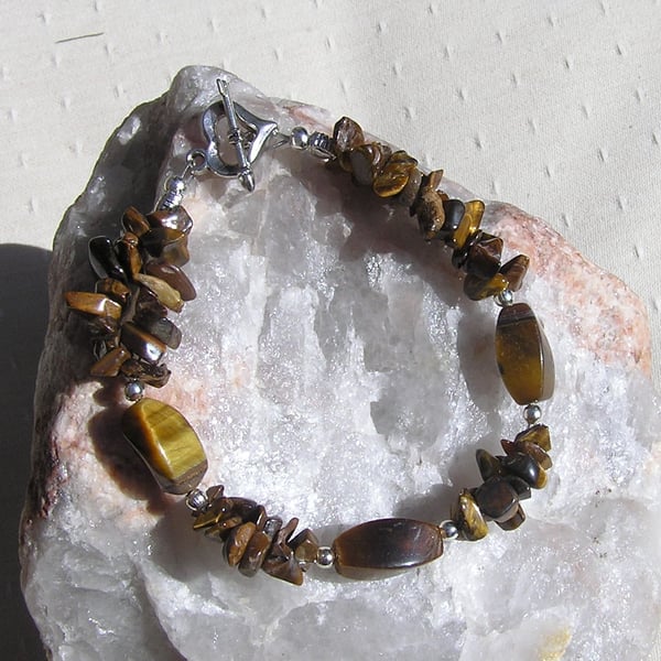 Gold Tiger Eye Crystal Gemstone Bracelet "Autumn Veil"