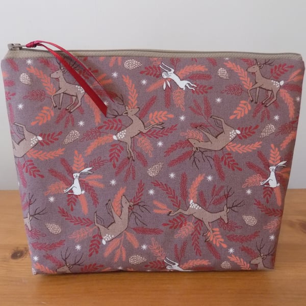 Deer & Hare Toiletries Bag Animal Make Up Case Large Cosmetics Purse Waterproof 