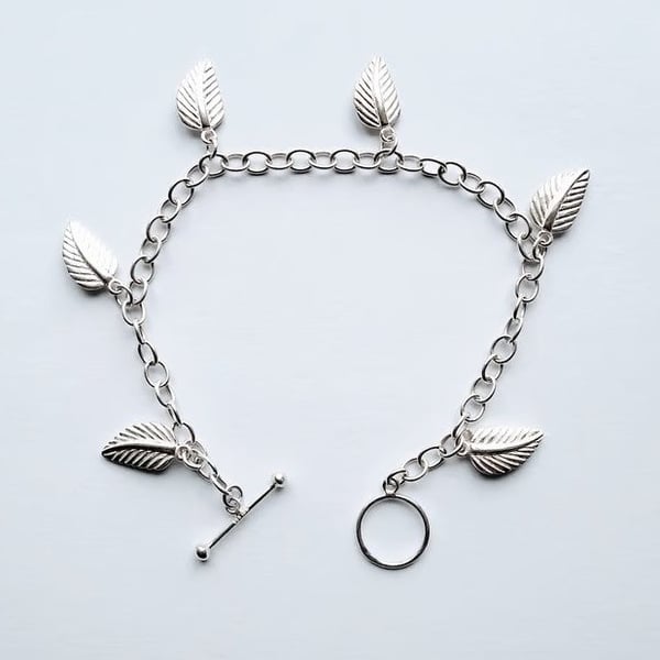 925 Sterling Silver Charm Bracelet Complete With Six Leaf Charms Length 7.5 Inch