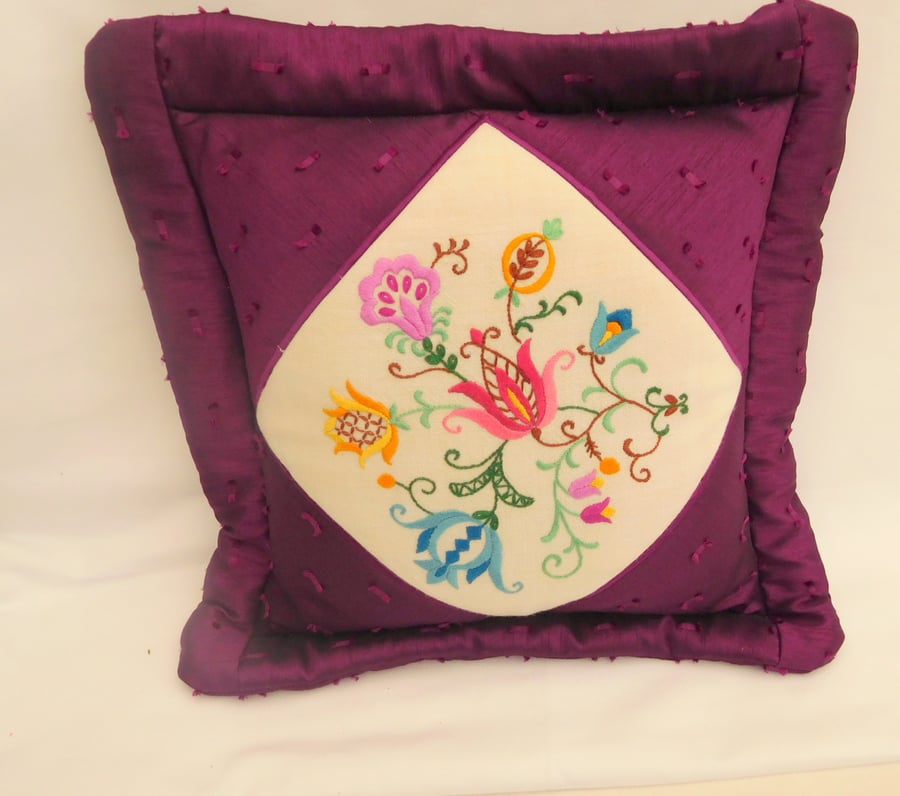 Vintage embroidered Cushion
