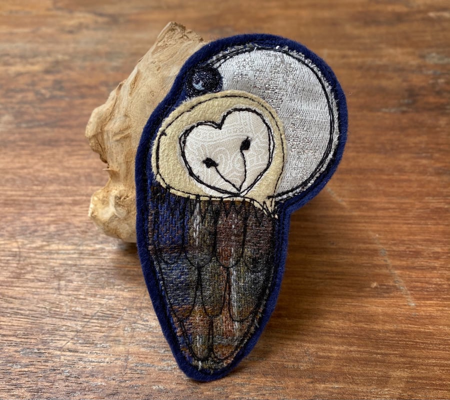 Embroidered up-cycled owl and full moon brooch pin or badge. 